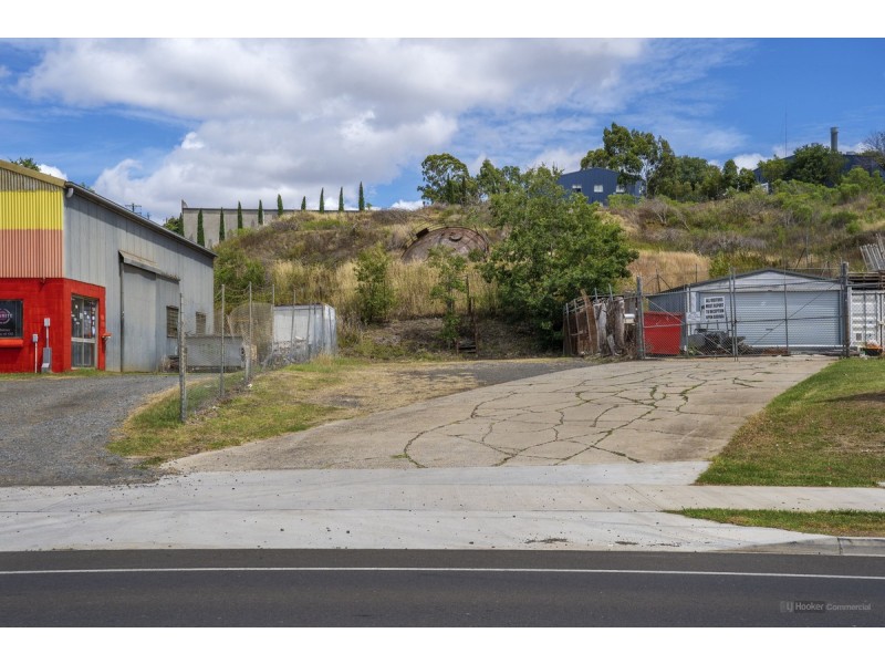 10 – 18 Thackeray Street, Rockville QLD 4350