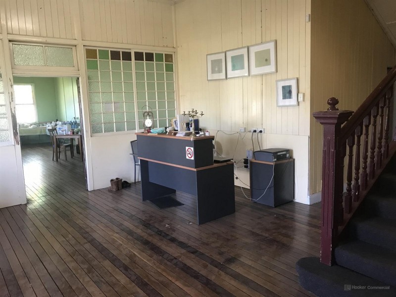 93-95 Cambridge Street, Mitchell QLD 4465