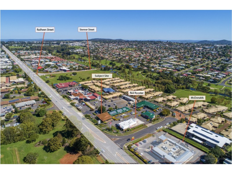 1 & 2/837 Ruthven Street, Kearneys Spring QLD 4350