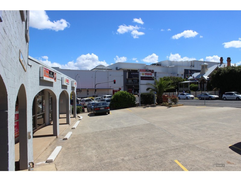 Suite 2/16-18 Mylne Street, Toowoomba City QLD 4350