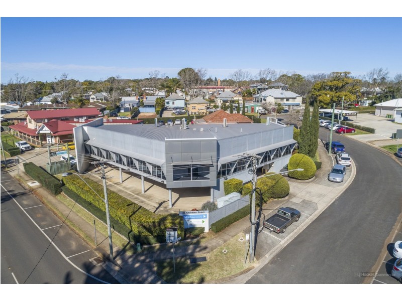 Suite 1/13 Kitchener Street, East Toowoomba QLD 4350