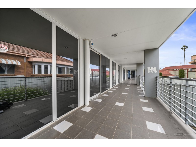 Suite 1/13 Kitchener Street, East Toowoomba QLD 4350