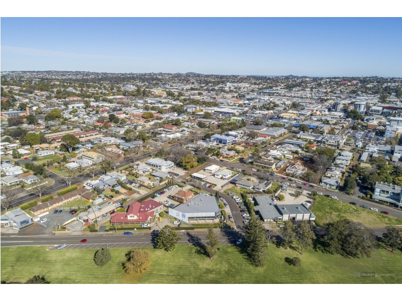 Suite 1/13 Kitchener Street, East Toowoomba QLD 4350