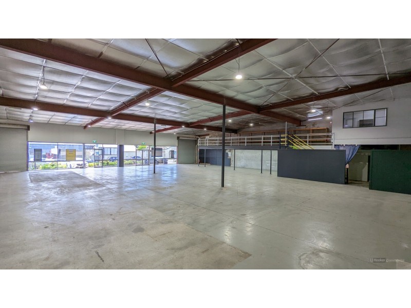 2/23 Pechey Street, South Toowoomba QLD 4350