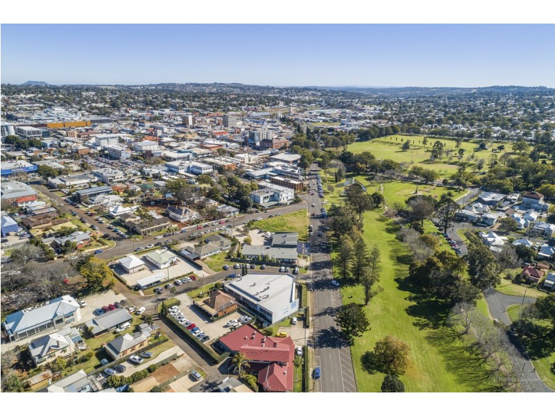 Suite 2/13 Kitchener Street, East Toowoomba QLD 4350