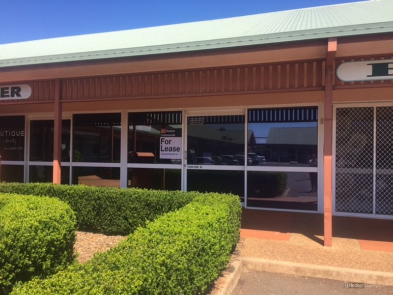 3a/462 West Street, Kearneys Spring QLD 4350