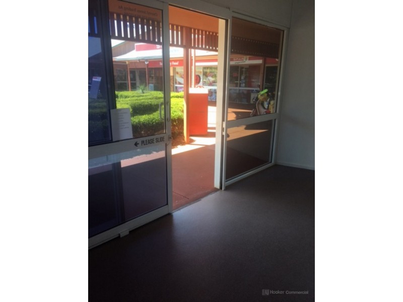 3a/462 West Street, Kearneys Spring QLD 4350
