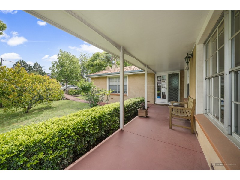 76 Margaret Street, East Toowoomba QLD 4350