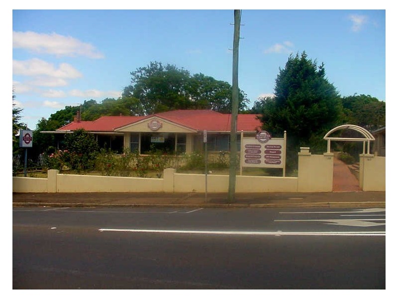 Suite 4/136-140 Russell Street, Toowoomba City QLD 4350