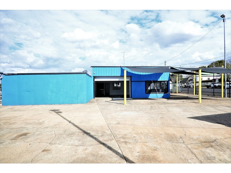 84 Mort Street, North Toowoomba QLD 4350