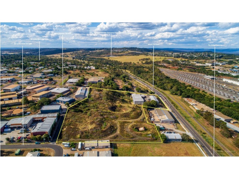 1 Mort Street, Rockville QLD 4350