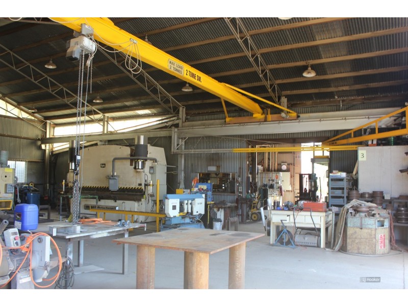 1 Mort Street, Rockville QLD 4350