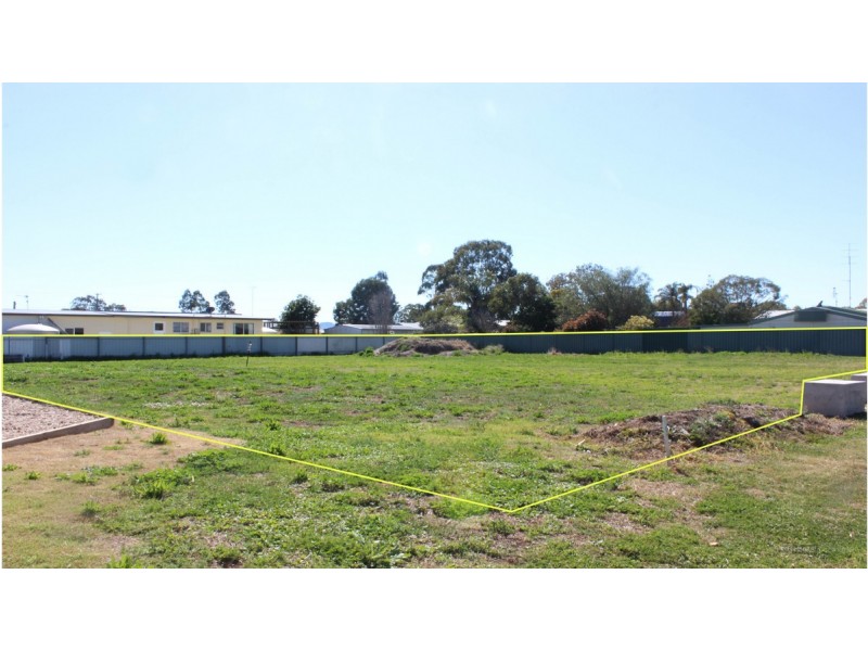 30 – 34 Eton Street, Cambooya QLD 4358