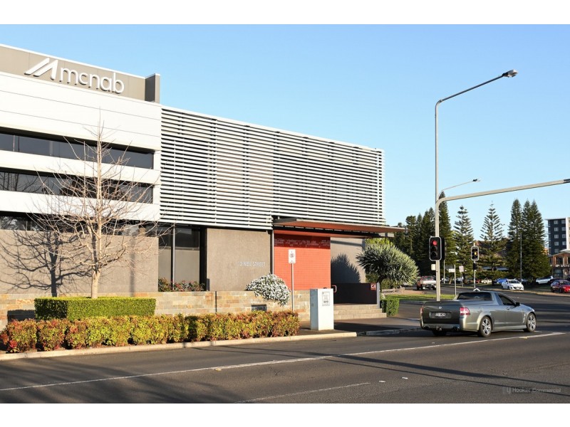 4a/12 Neil Street, Toowoomba City QLD 4350