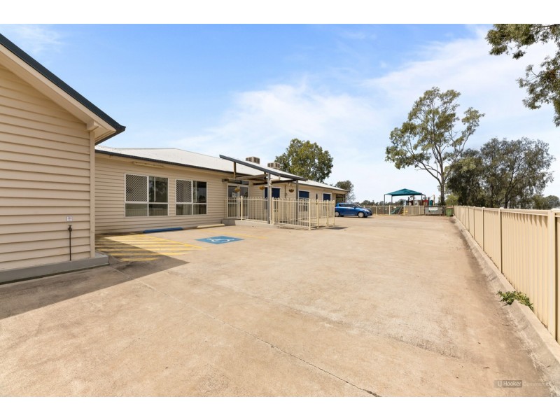 4 Plant Street, Helidon QLD 4344