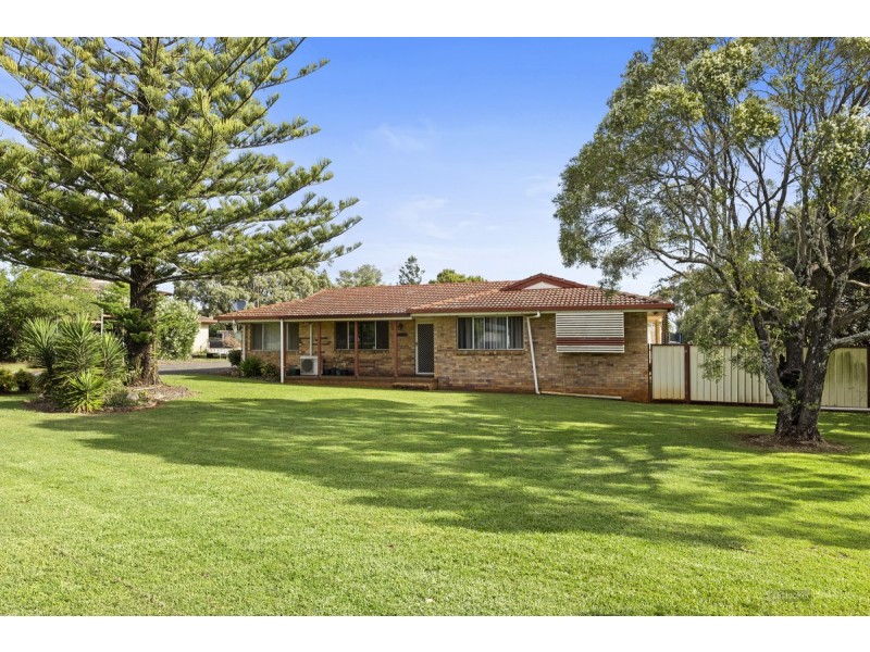 8 & 10 Cumners Road, Torrington QLD 4350