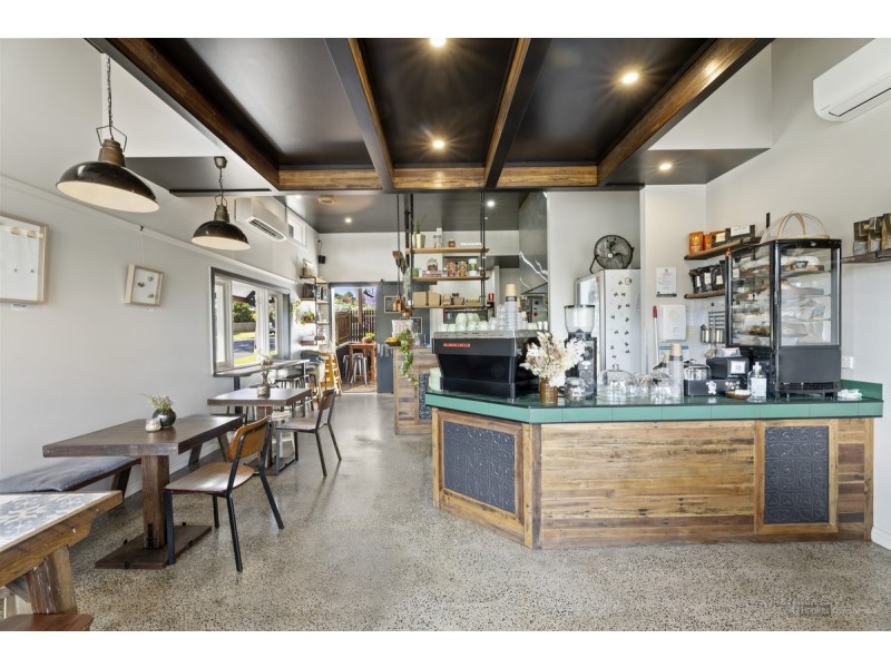 117 & 117A Bridge Street, Mount Lofty QLD 4350