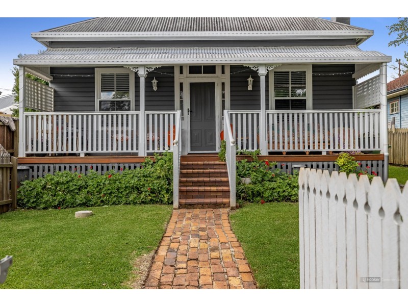 117 & 117A Bridge Street, Mount Lofty QLD 4350