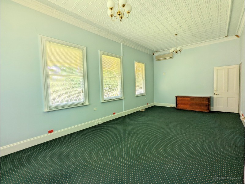 143 Russell Street, Toowoomba QLD 4350