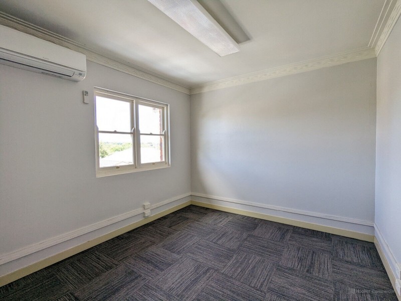 4/74 Margaret Street, East Toowoomba QLD 4350