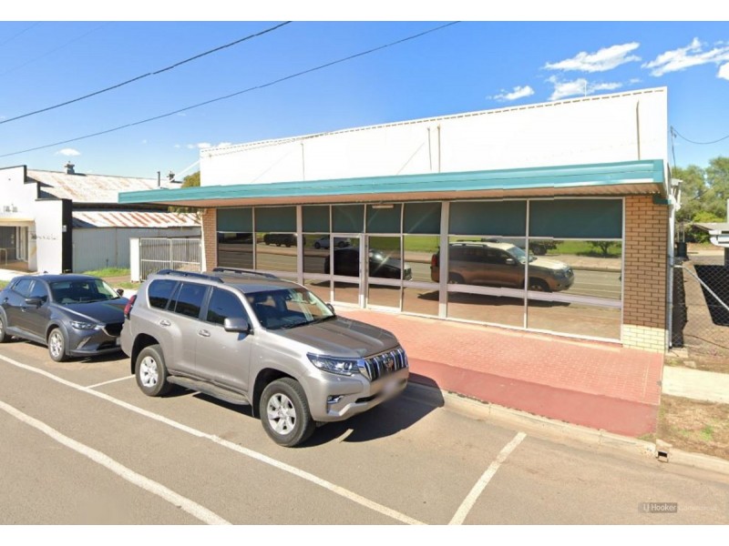 36-38 Quintin Street, Roma QLD 4455