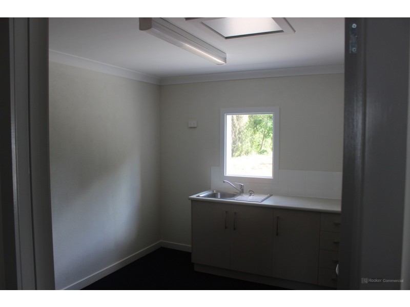 2B Phillip Street, East Toowoomba QLD 4350