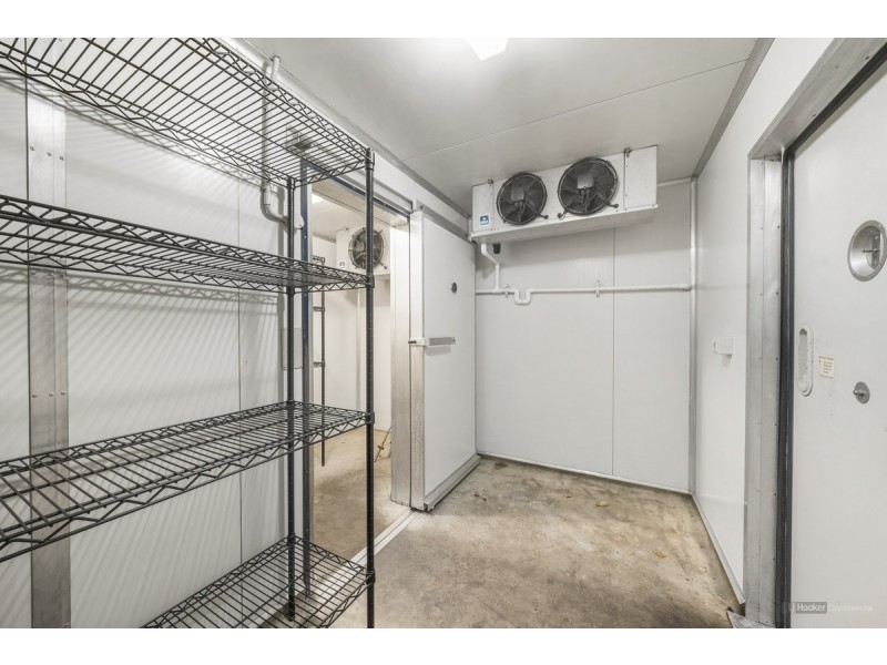 Shop 1/182 Hume Street, East Toowoomba QLD 4350