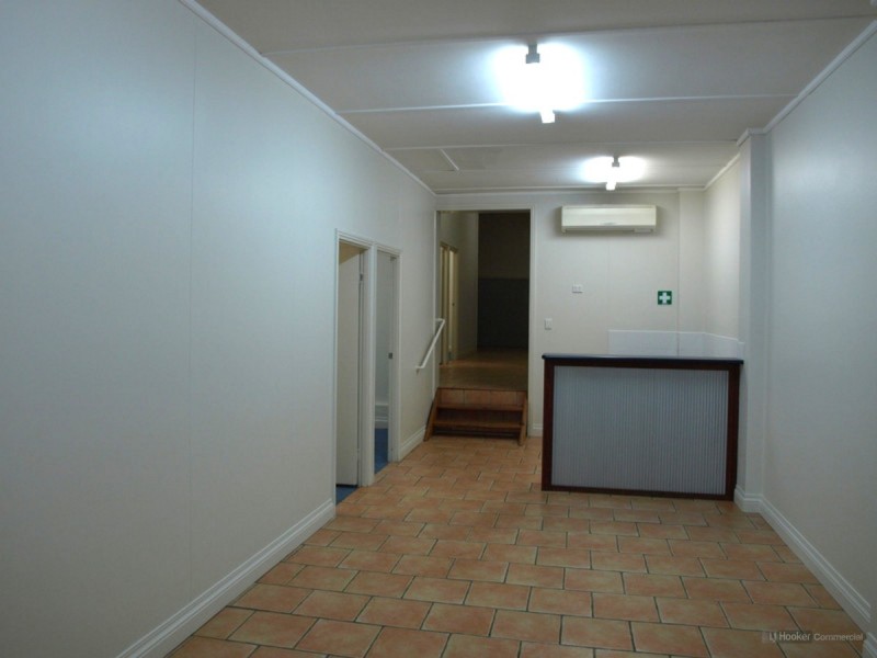 102 McDowall Street, Roma QLD 4455