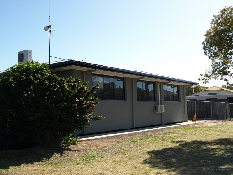 35 McDowall Street, Roma QLD 4455