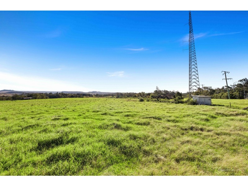 Lot 902/1-5 New England Highway, Mount Kynoch QLD 4350