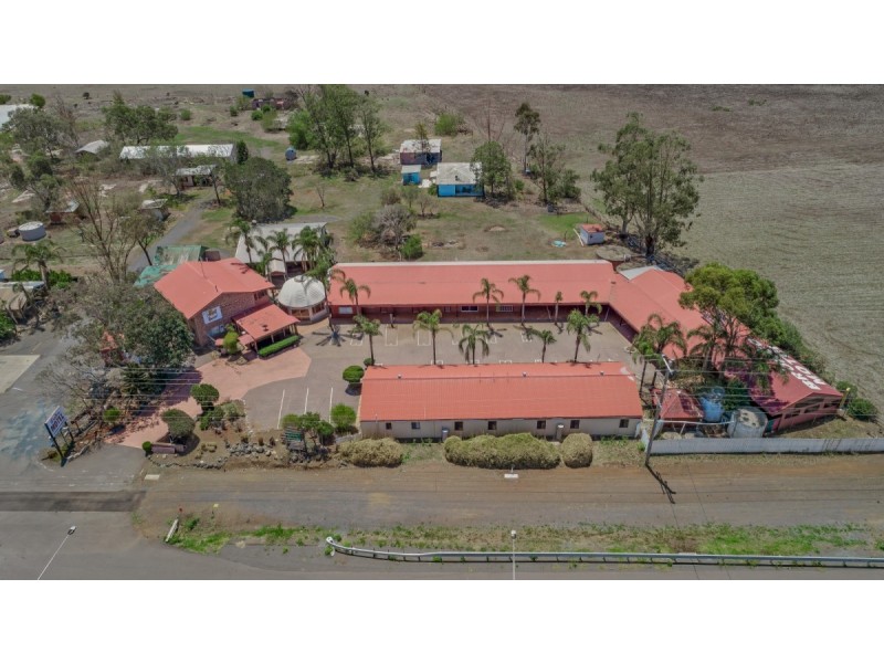 10804-1081 Warrego Highway, Charlton QLD 4350