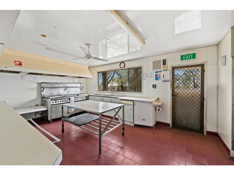 10804-1081 Warrego Highway, Charlton QLD 4350