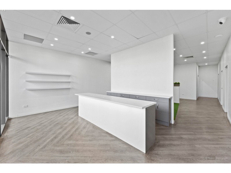 Shop 1/121 Ruthven Street, Harlaxton QLD 4350