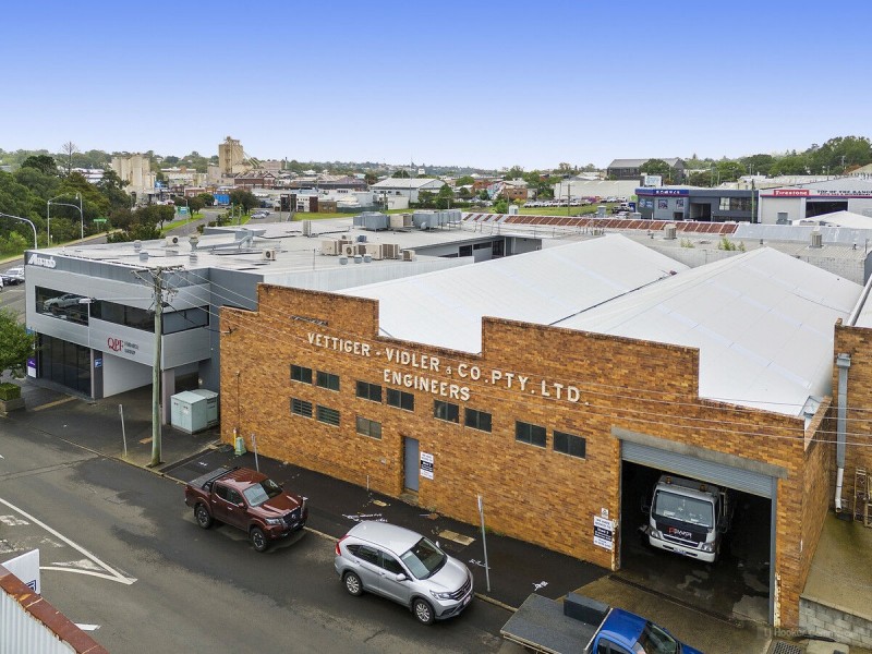 13 Laurel Street, Toowoomba QLD 4350