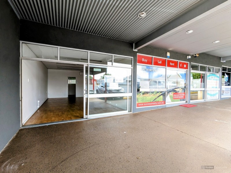 Shop 4/100 Hill Street, Newtown QLD 4350