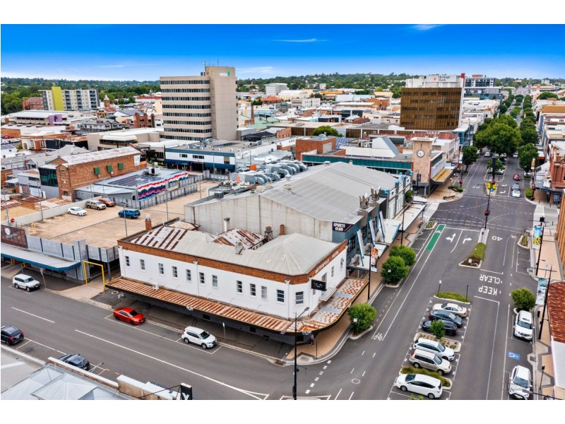 348-350 Ruthven Street, Toowoomba City QLD 4350