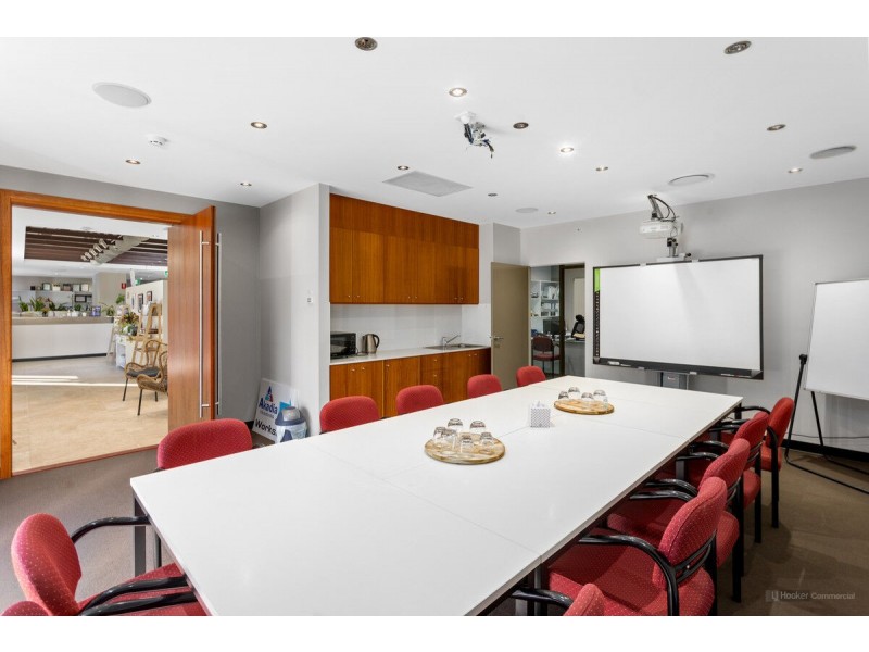 18-20 Hanna Court, Kearneys Spring QLD 4350