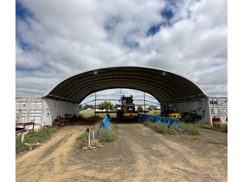 1 Primaries Road, Roma QLD 4455