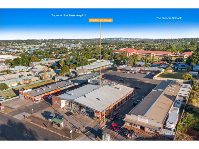 102-104 Hill Street, Newtown QLD 4350