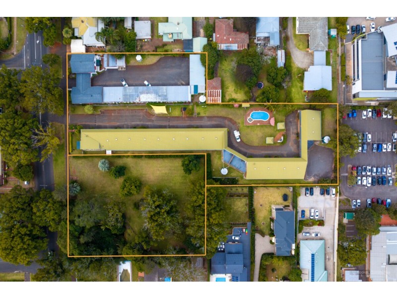 12-18 Margaret Street, East Toowoomba QLD 4350