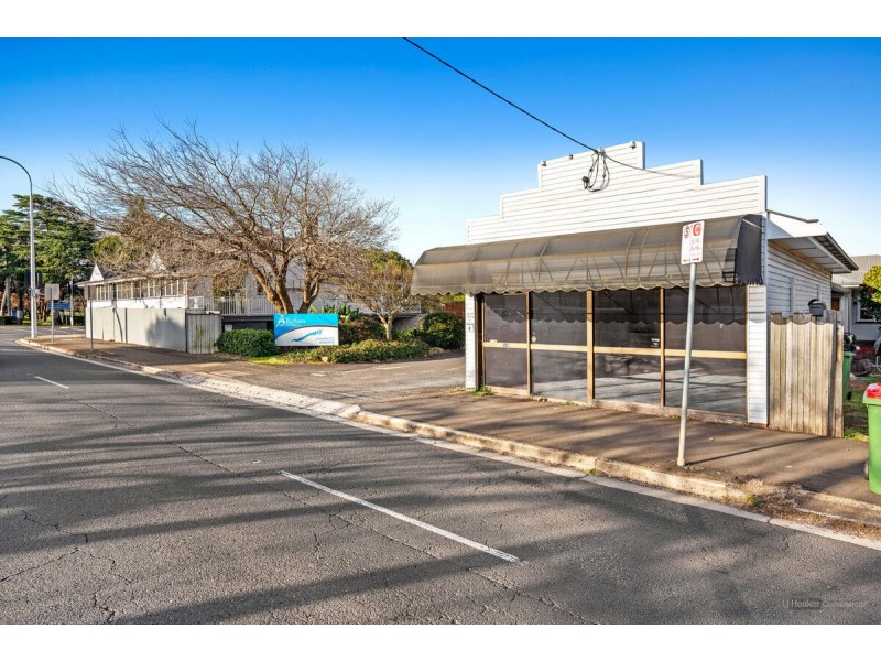 106 West Street, Toowoomba QLD 4350