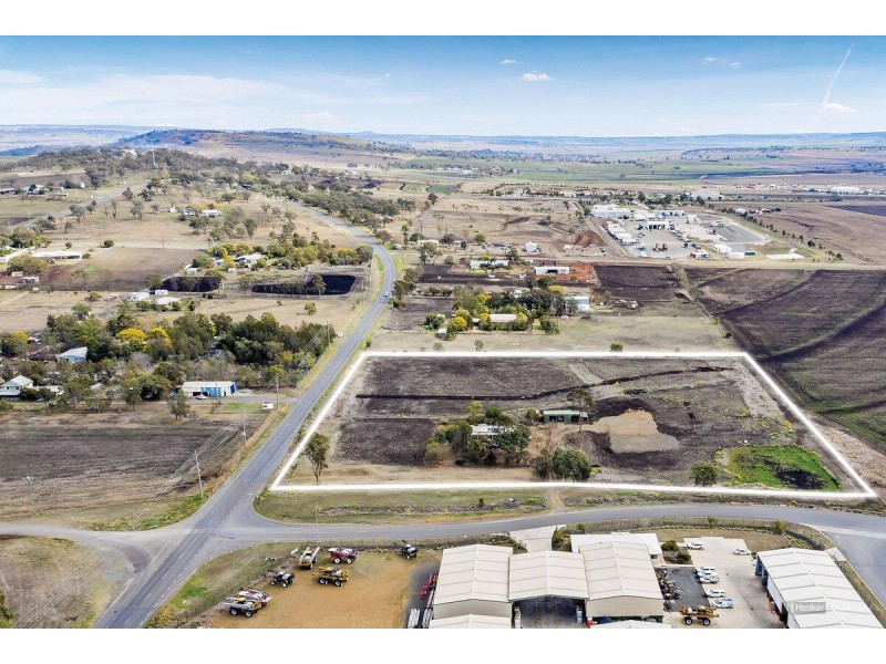 156 Heinemann Road, Wellcamp QLD 4350
