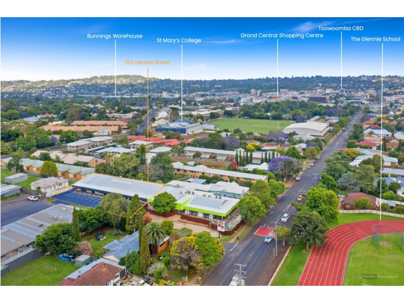 Lot 2/255 Herries Street, Newtown QLD 4350