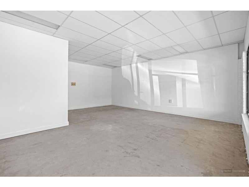 Lot 2/255 Herries Street, Newtown QLD 4350