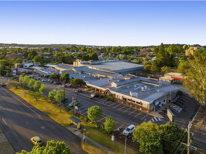 11/11 James Street, East Toowoomba QLD 4350