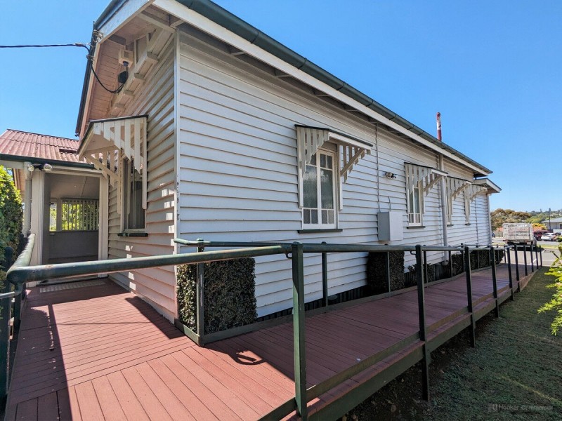 10 Rens Street, Toowoomba City QLD 4350