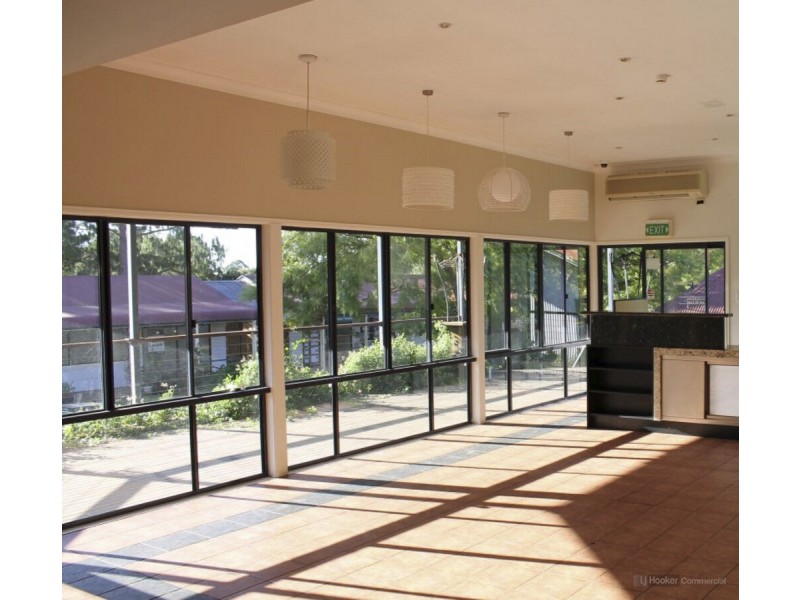 Shop 2/10476 New England Highway, Highfields QLD 4352