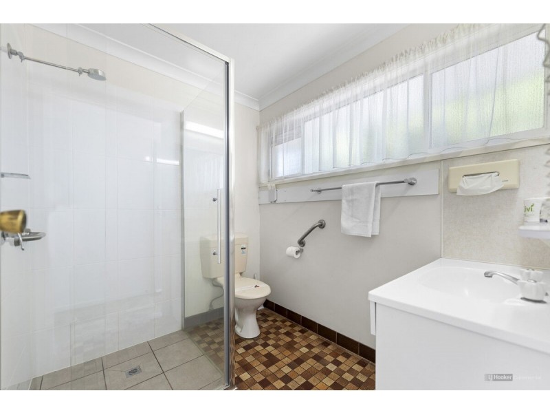 821 Ruthven Street, Kearneys Spring QLD 4350