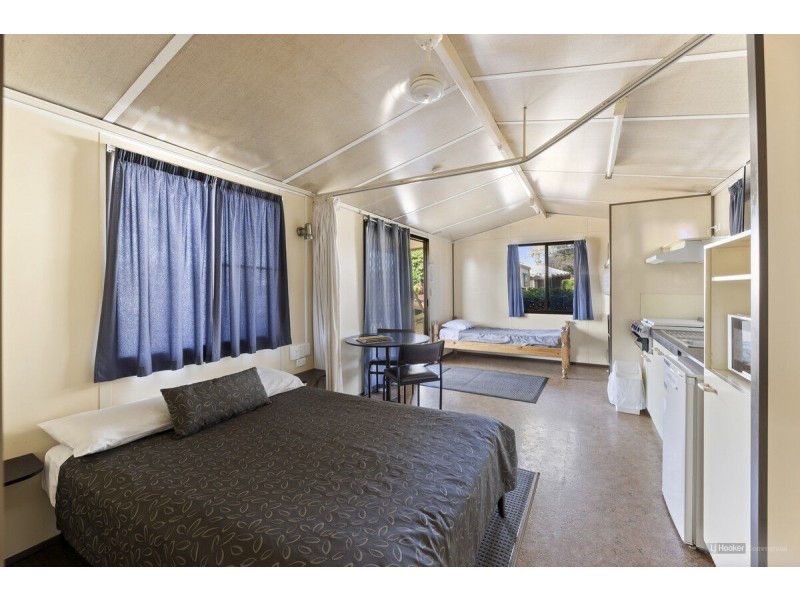 821 Ruthven Street, Kearneys Spring QLD 4350