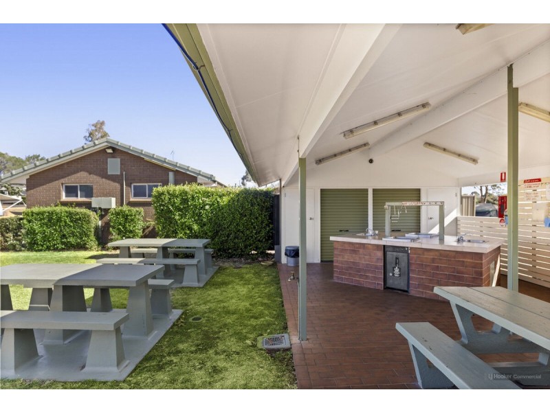 821 Ruthven Street, Kearneys Spring QLD 4350